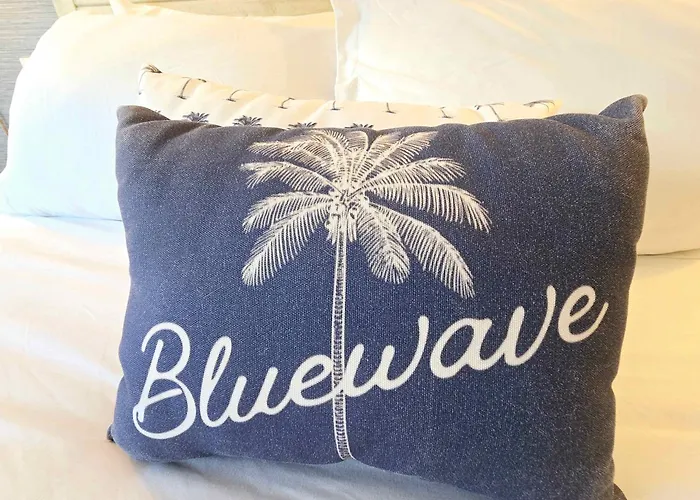 Blue Wave Suite 4